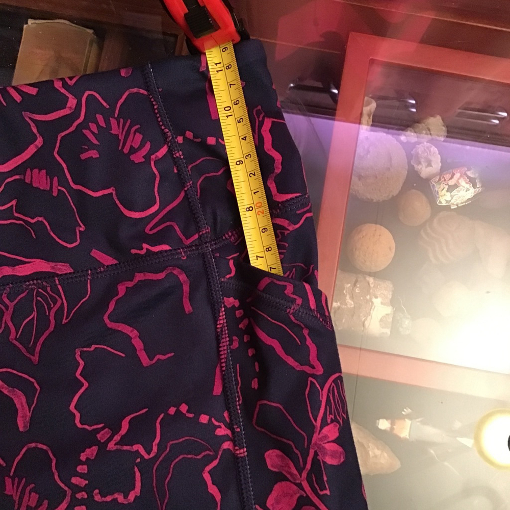 Avia Bike Shorts Plus Size XXL Navy Pink Floral - Picture 5 of 9